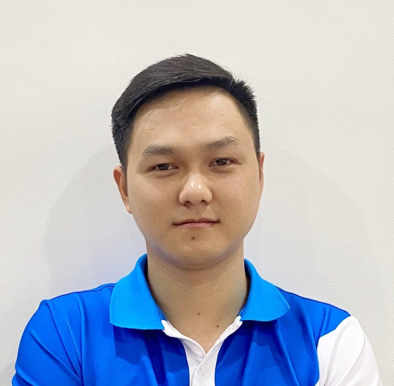 Giới thiệu toicr scaled e1677576625825